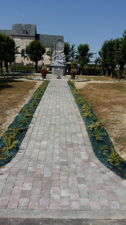 Allée piétonne en pavé béton 